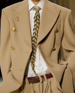 necktie_port
